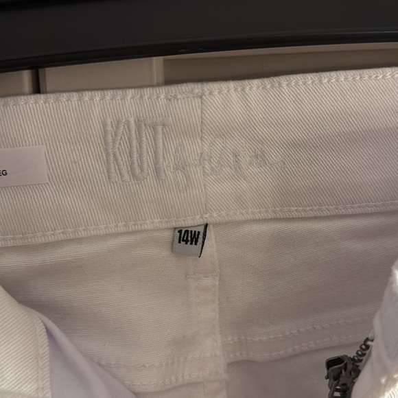 Kut from the Kloth White Denim Jeans High Rise Wide Leg Lucy Size 14W NWOT - Picture 4 of 7